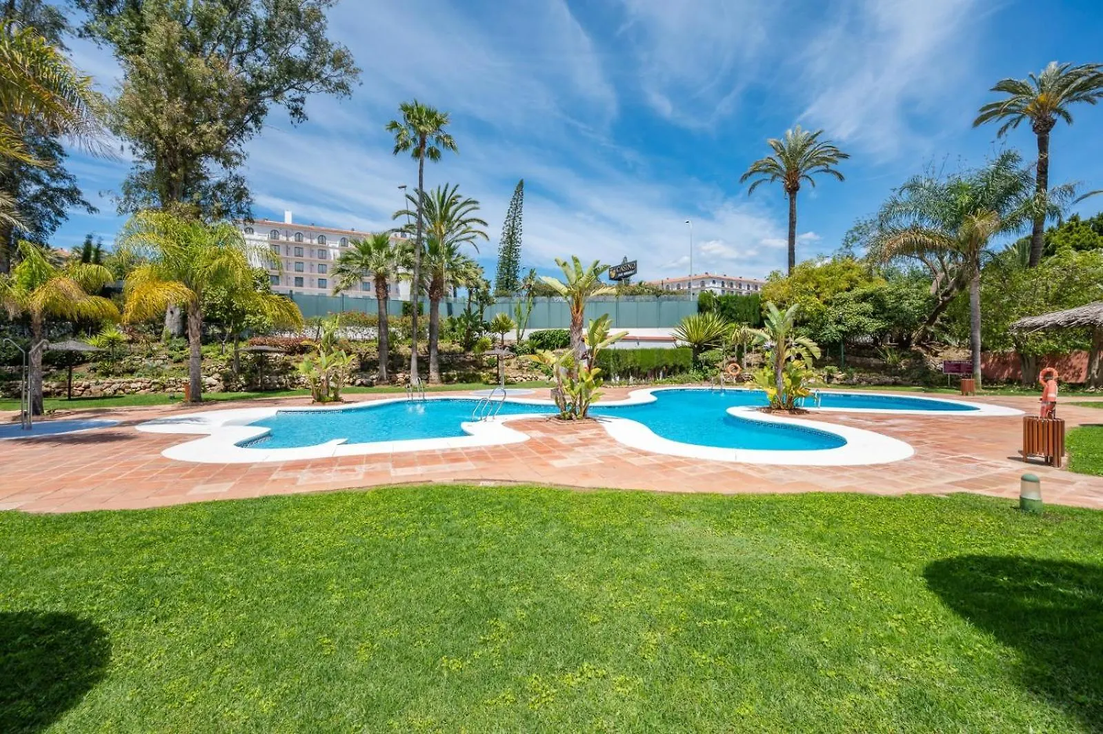 마르베야 Precioso Atico Con Vistas Al Mar Ref. 771 아파트